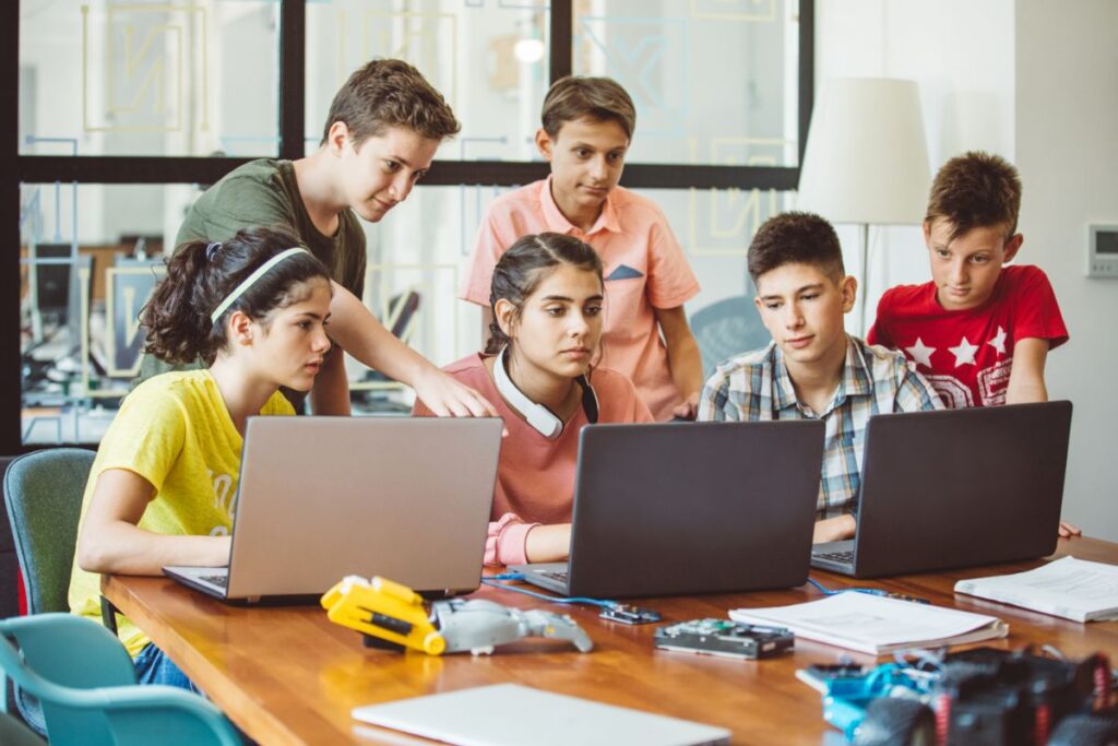 Revolutionizing Education: The Rise of Online Tuition Classes in Dubai - Online Tuition in Dubai - Tuition in Dubai - 2025 Online Tuition Classes